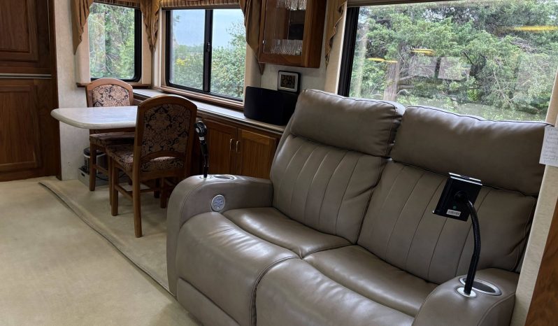 Allure County Coach full