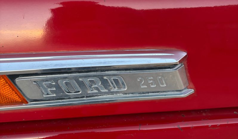 1972 Ford F-250 Camper Special full